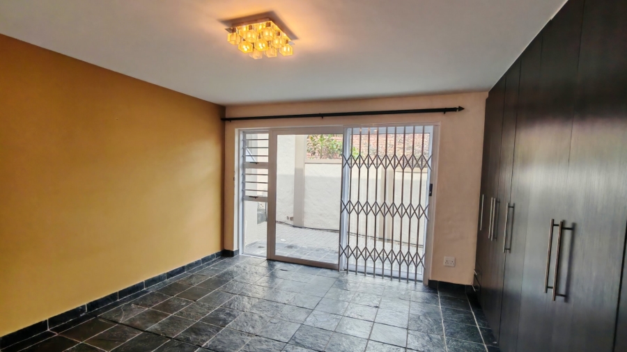 3 Bedroom Property for Sale in Reebok Western Cape